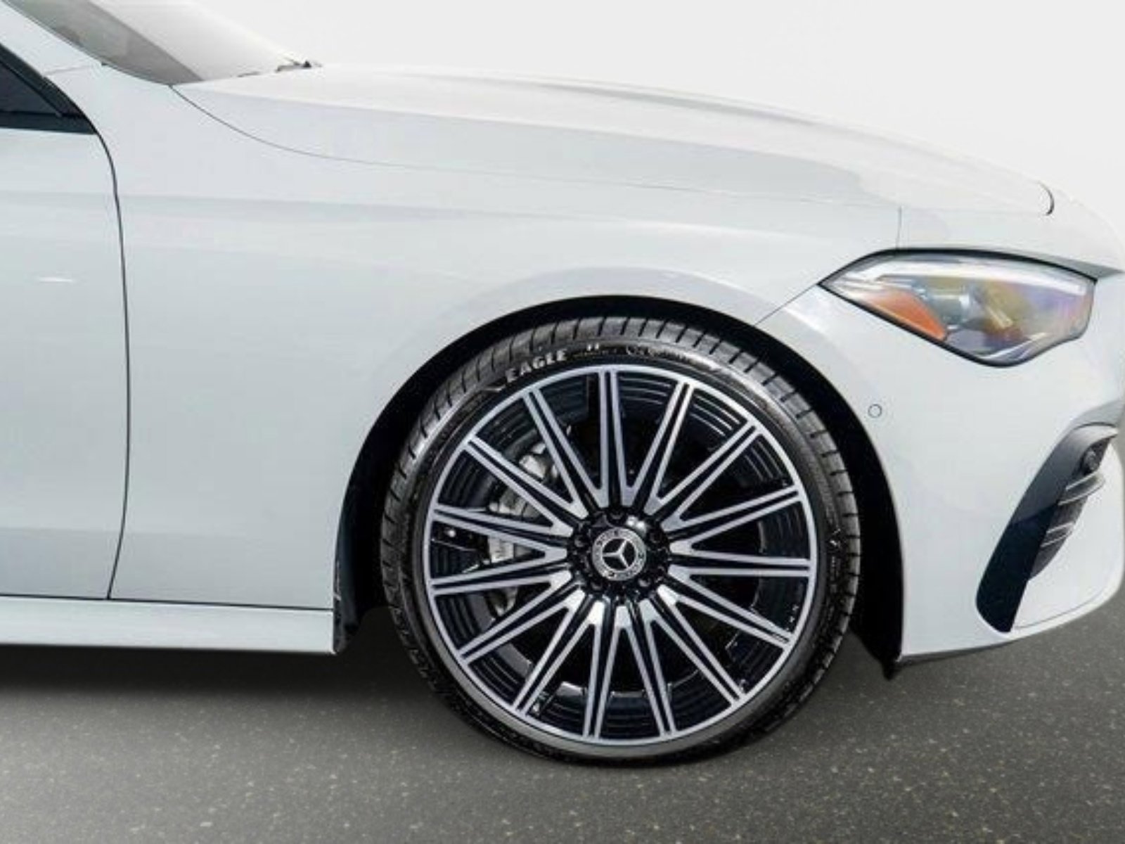 Used 2024 Mercedes-Benz CLE 450 4MATIC Coupe image 8