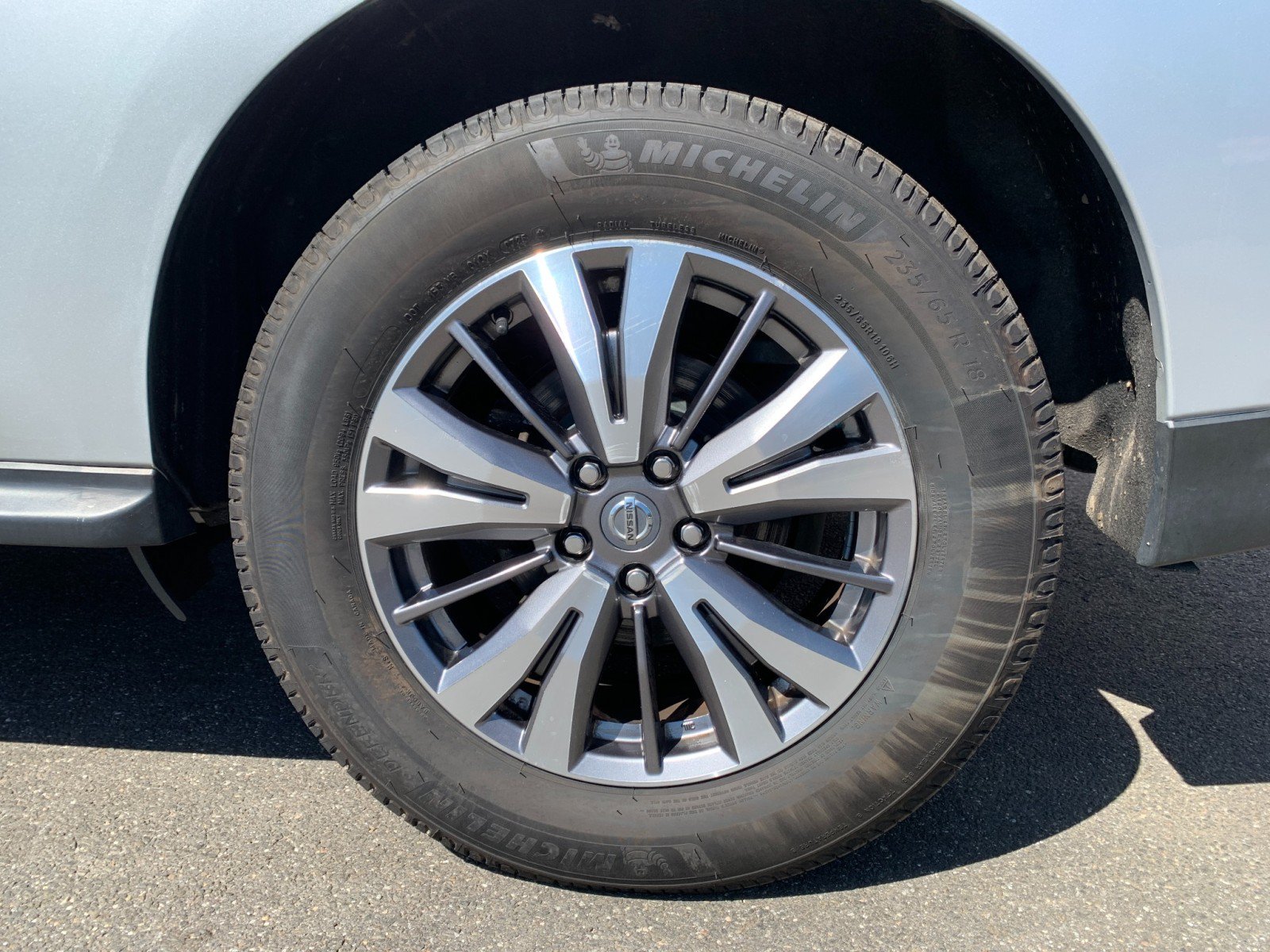 Used 2020 Nissan Pathfinder SL AWD/4WD image 44