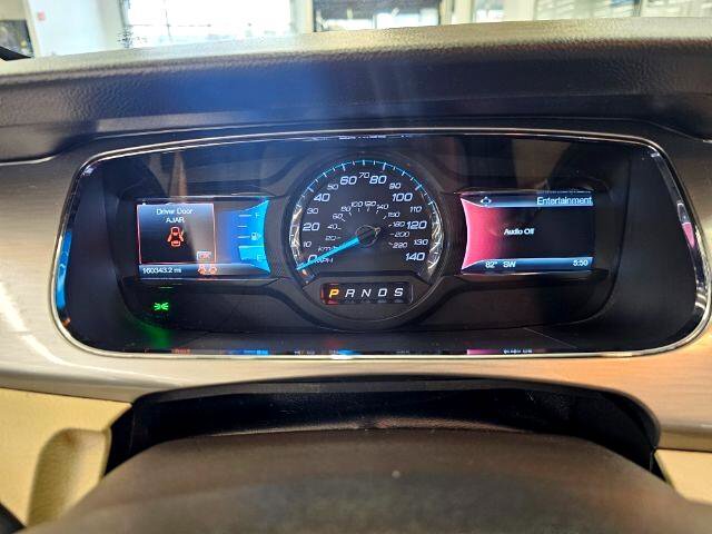 Used 2019 Ford Taurus SEL w/ Equipment Group 201A image 13