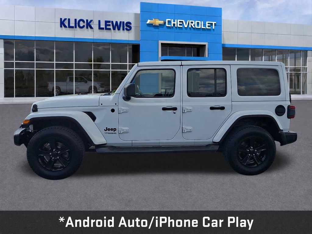 Used 2020 Jeep Wrangler Unlimited Sahara image 4