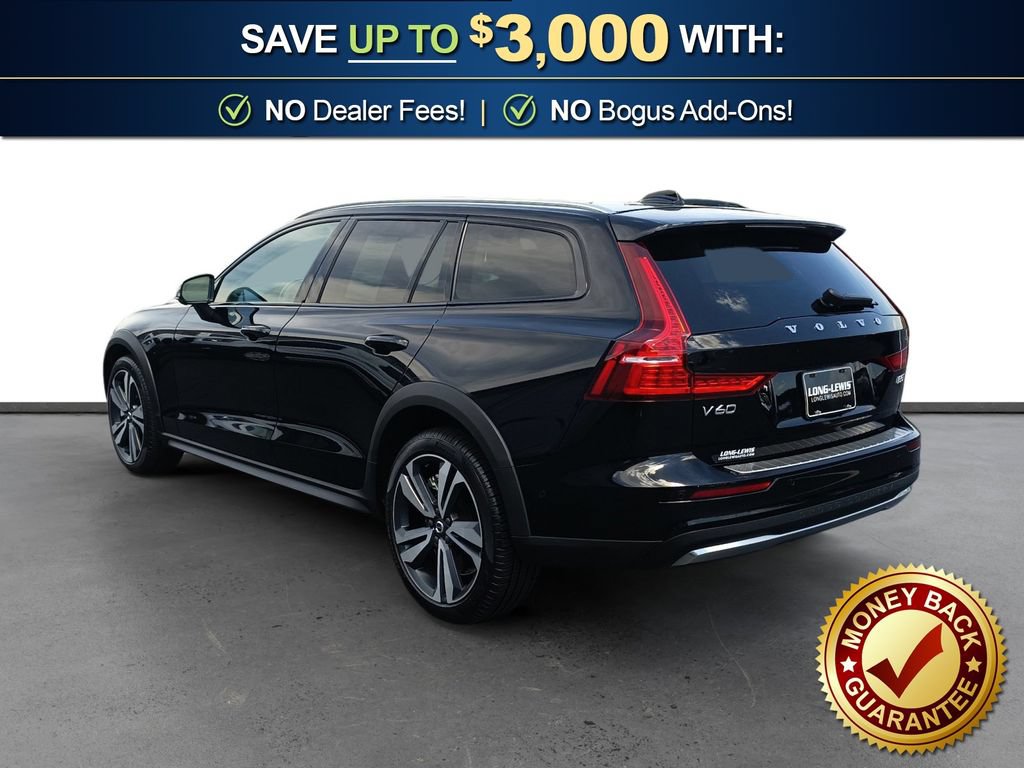 Used 2024 Volvo V60 B5 Cross Country Plus w/ Protection Package Premier AWD/4WD image 4