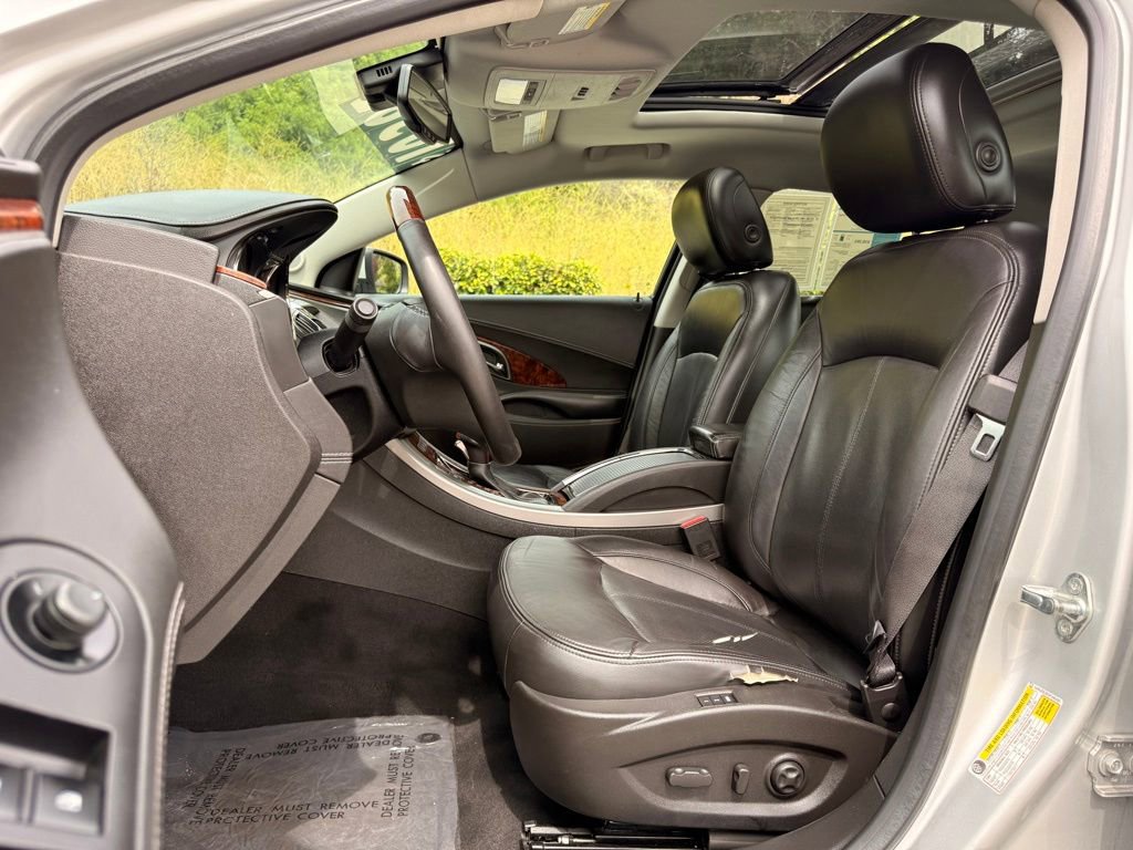 Used 2013 Buick LaCrosse Touring image 16