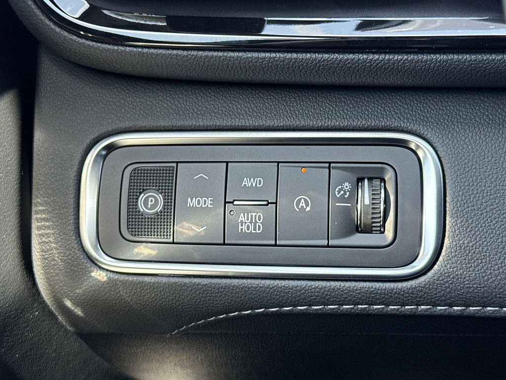 New 2027 Buick Enclave Avenir AWD/4WD image 16
