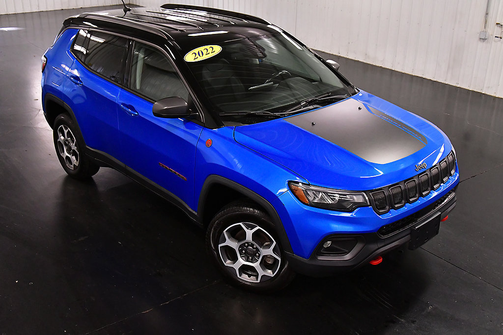 Used 2022 Jeep Compass Trailhawk w/ Trailhawk Convenience Group AWD/4WD image 15