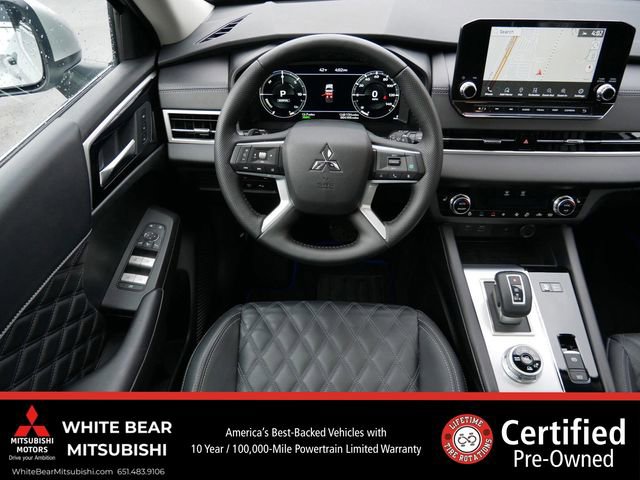 Used 2025 Mitsubishi Outlander SEL AWD/4WD image 12