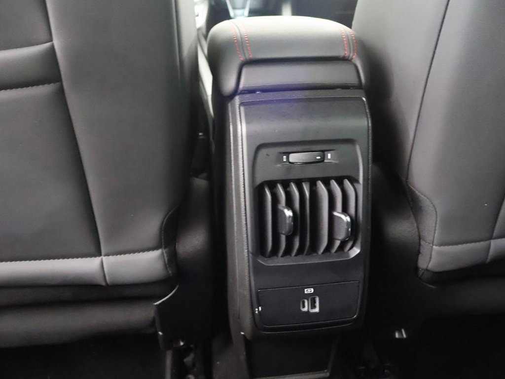 Used 2024 Dodge Hornet R/T image 32