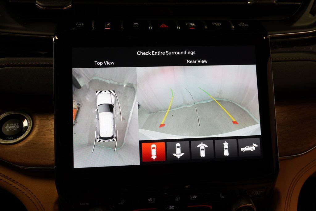 New 2023 Jeep Grand Cherokee Summit AWD/4WD image 22