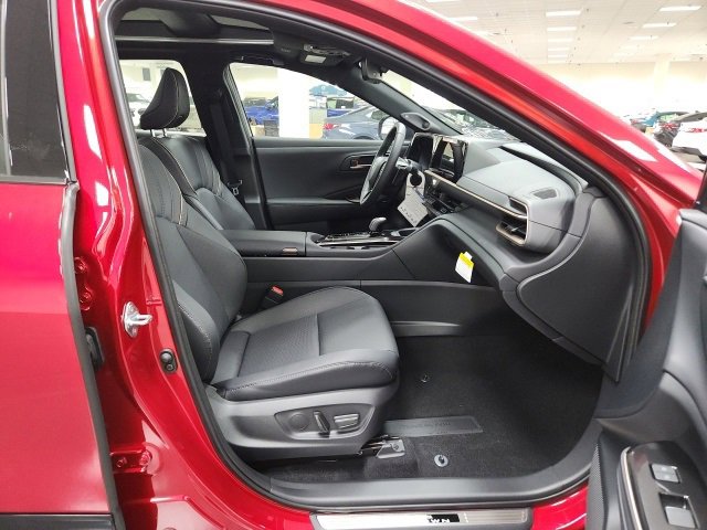 New 2026 Toyota Crown Platinum image 8