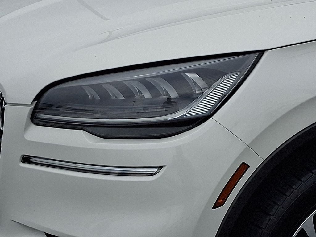Certified 2024 Lincoln Aviator AWD w/ Premium Package image 9