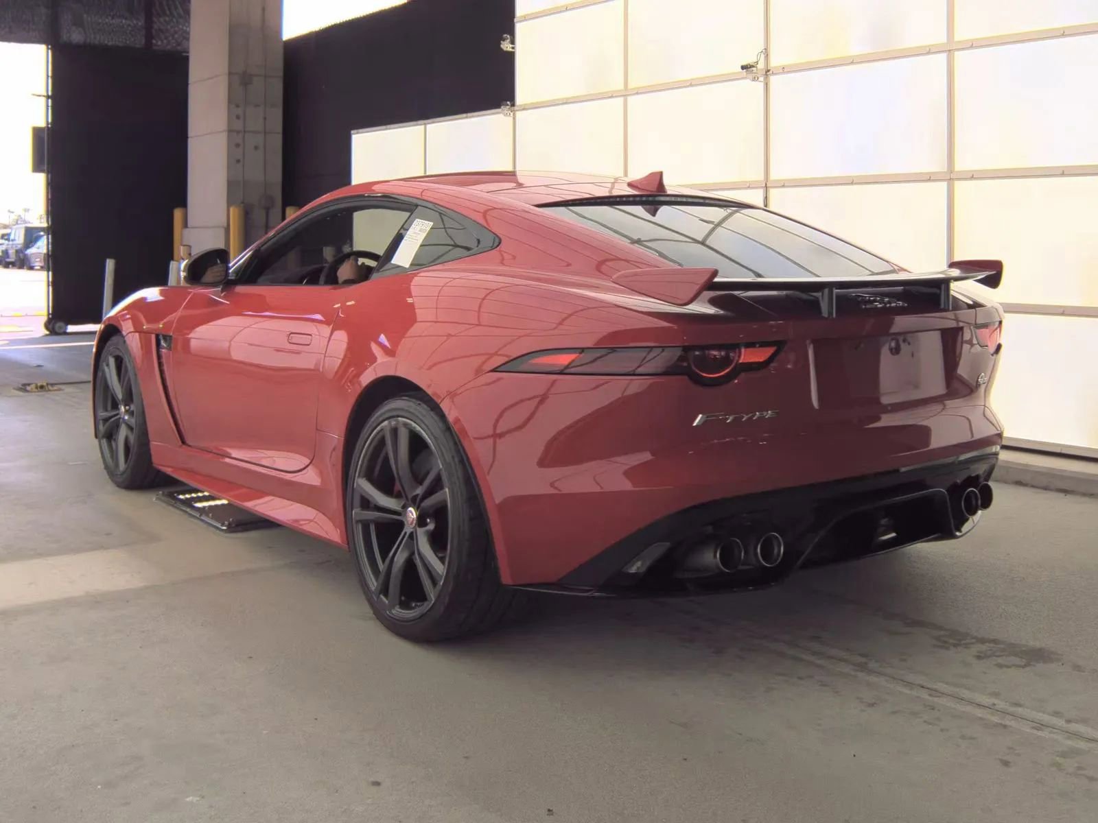 Used 2020 Jaguar F-TYPE SVR AWD/4WD image 9