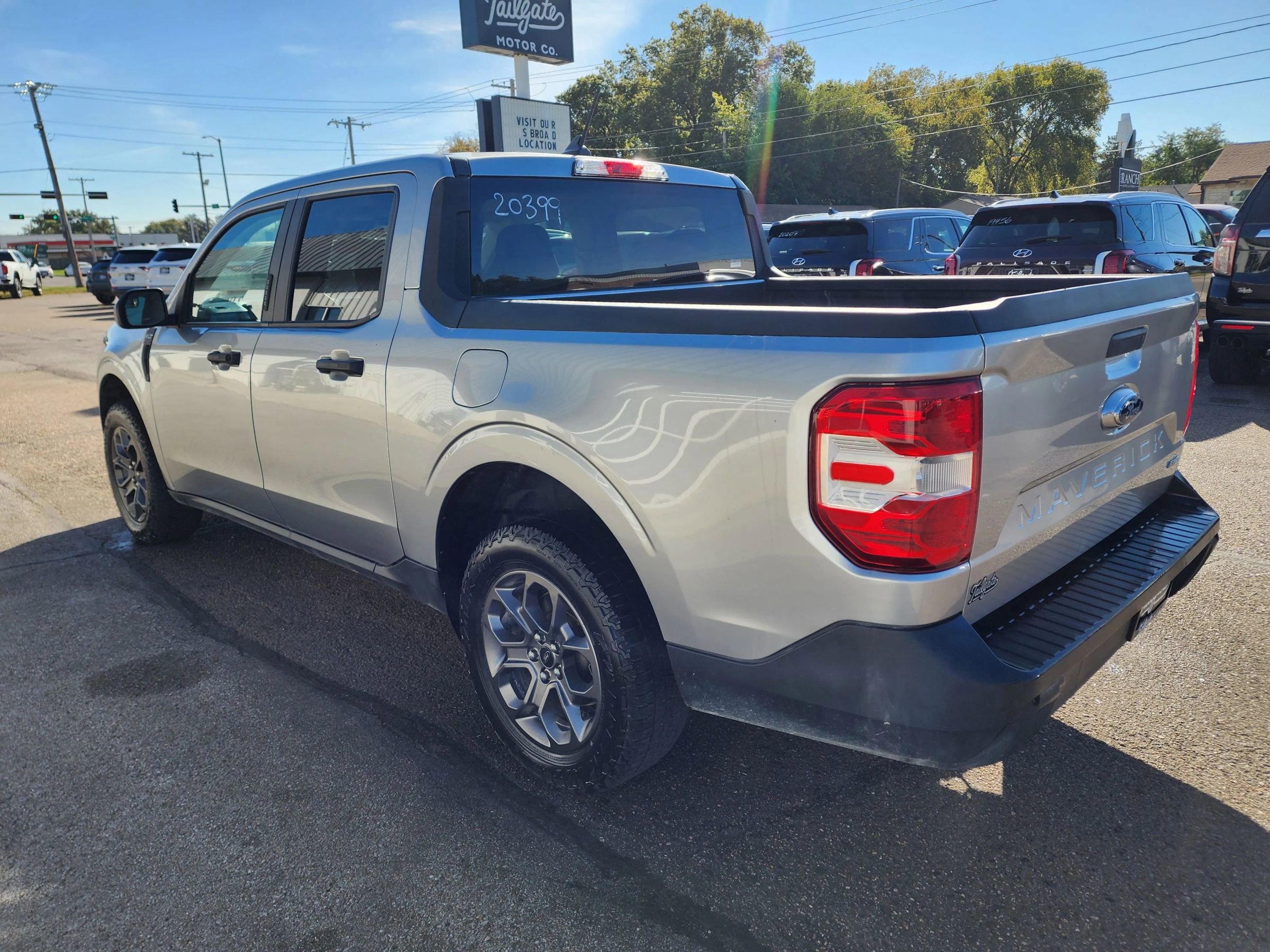Used 2022 Ford Maverick XLT w/ Equipment Group 300A Standard image 5