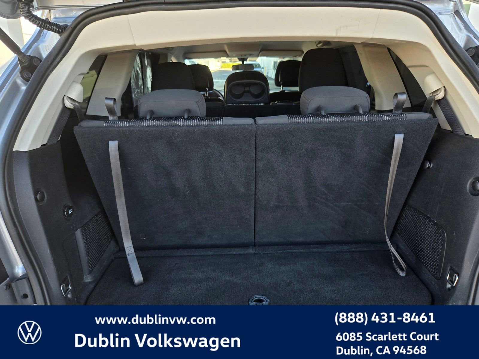 Used 2018 Dodge Journey SE image 24