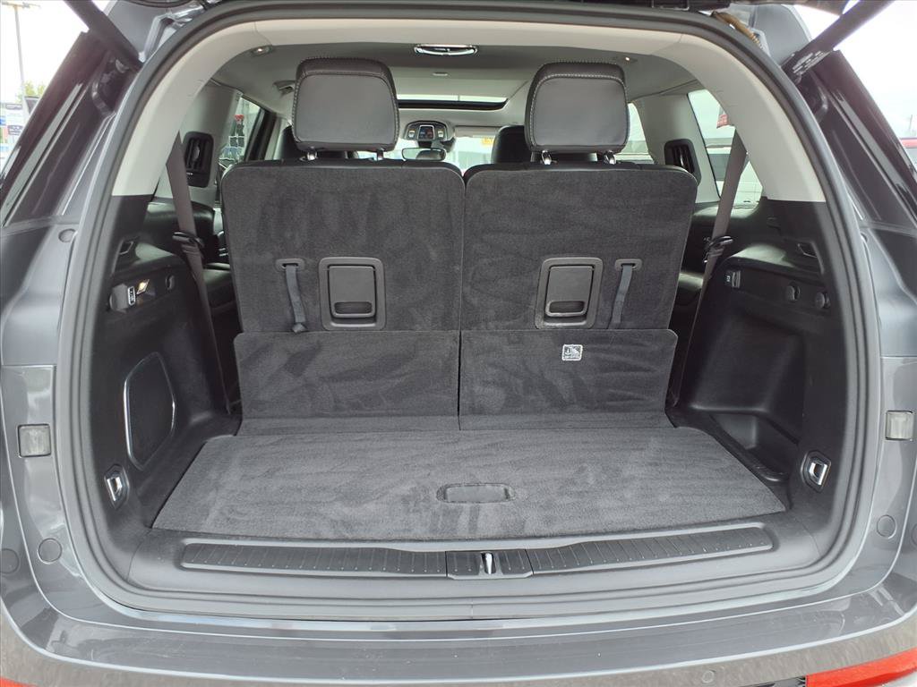 Used 2022 Jeep Grand Cherokee L Limited AWD/4WD image 13