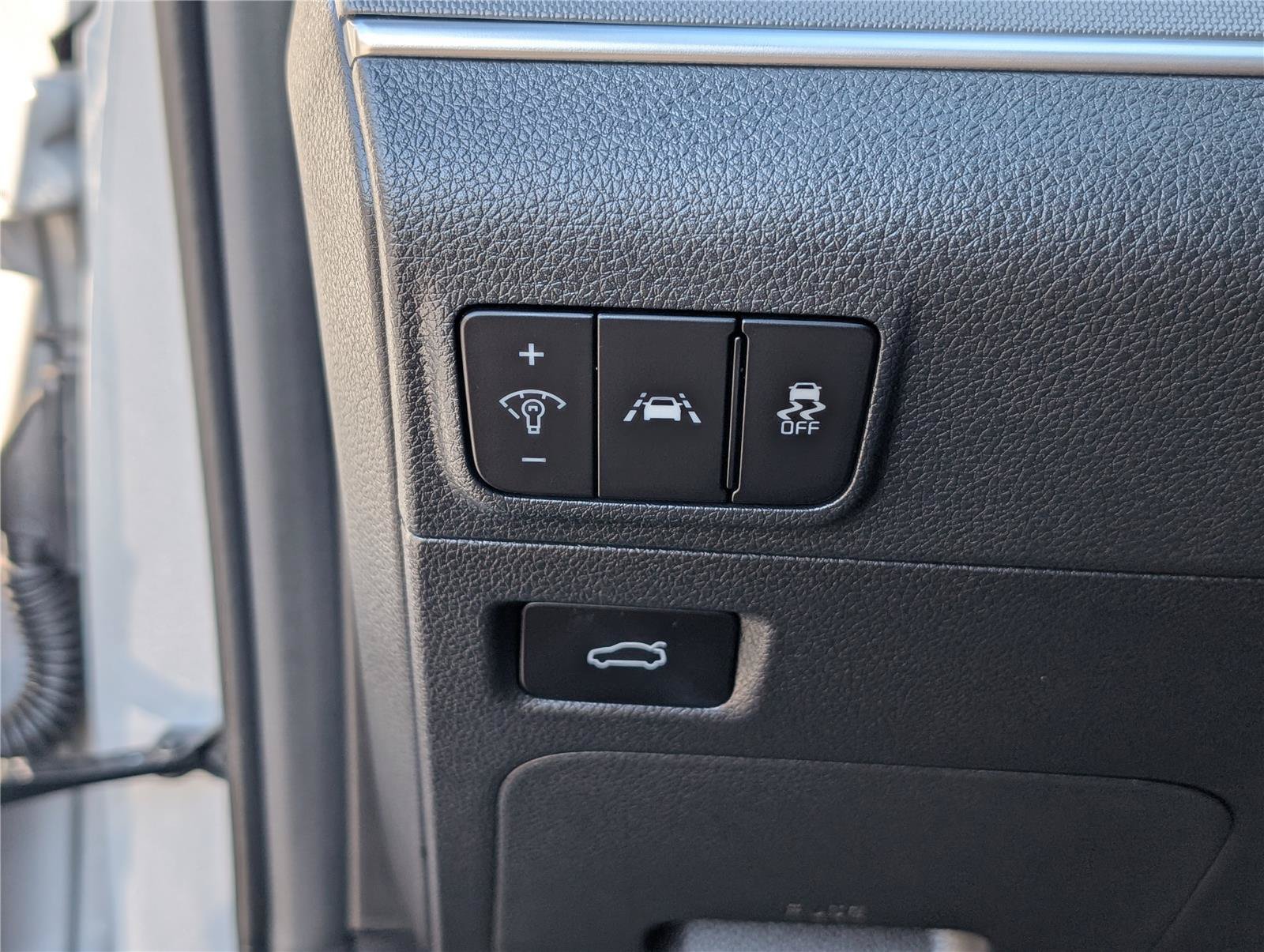 Used 2023 Kia K5 GT-Line image 21