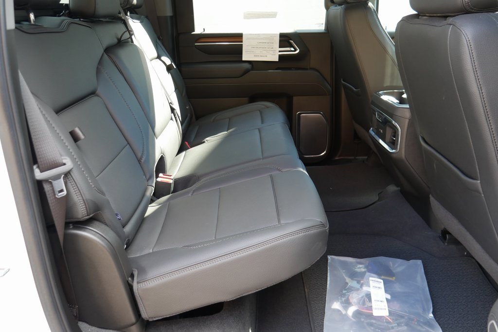 Used 2024 GMC Sierra 2500 Denali w/ Snow Plow Prep/Camper Package image 23