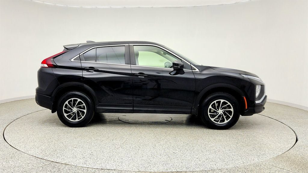 Used 2024 Mitsubishi Eclipse Cross ES AWD/4WD image 4