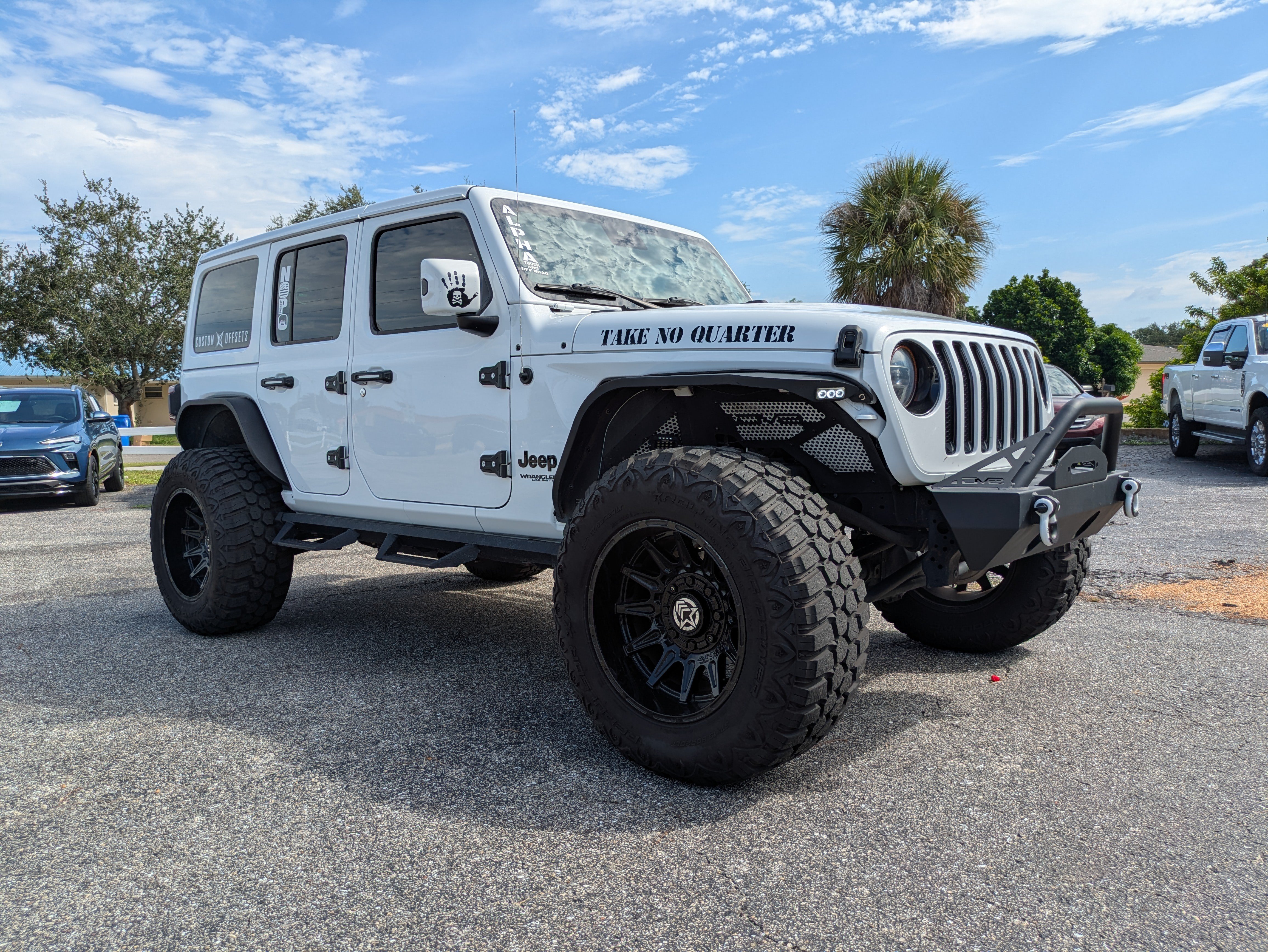 Used 2021 Jeep Wrangler Unlimited Sahara AWD/4WD image 2