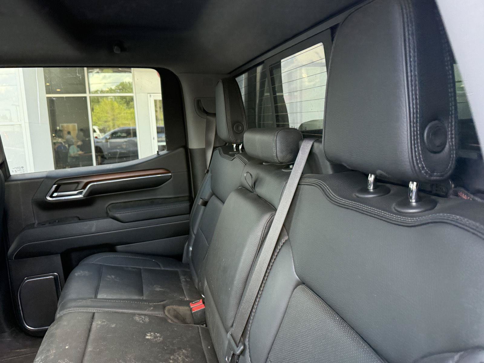 Used 2024 GMC Sierra 1500 Denali w/ Denali Reserve Package AWD/4WD image 17