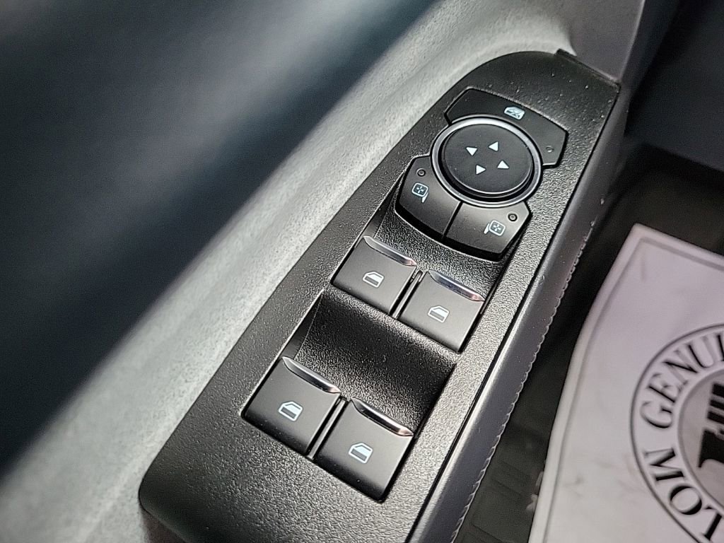 Used 2025 Ford Maverick XLT image 25