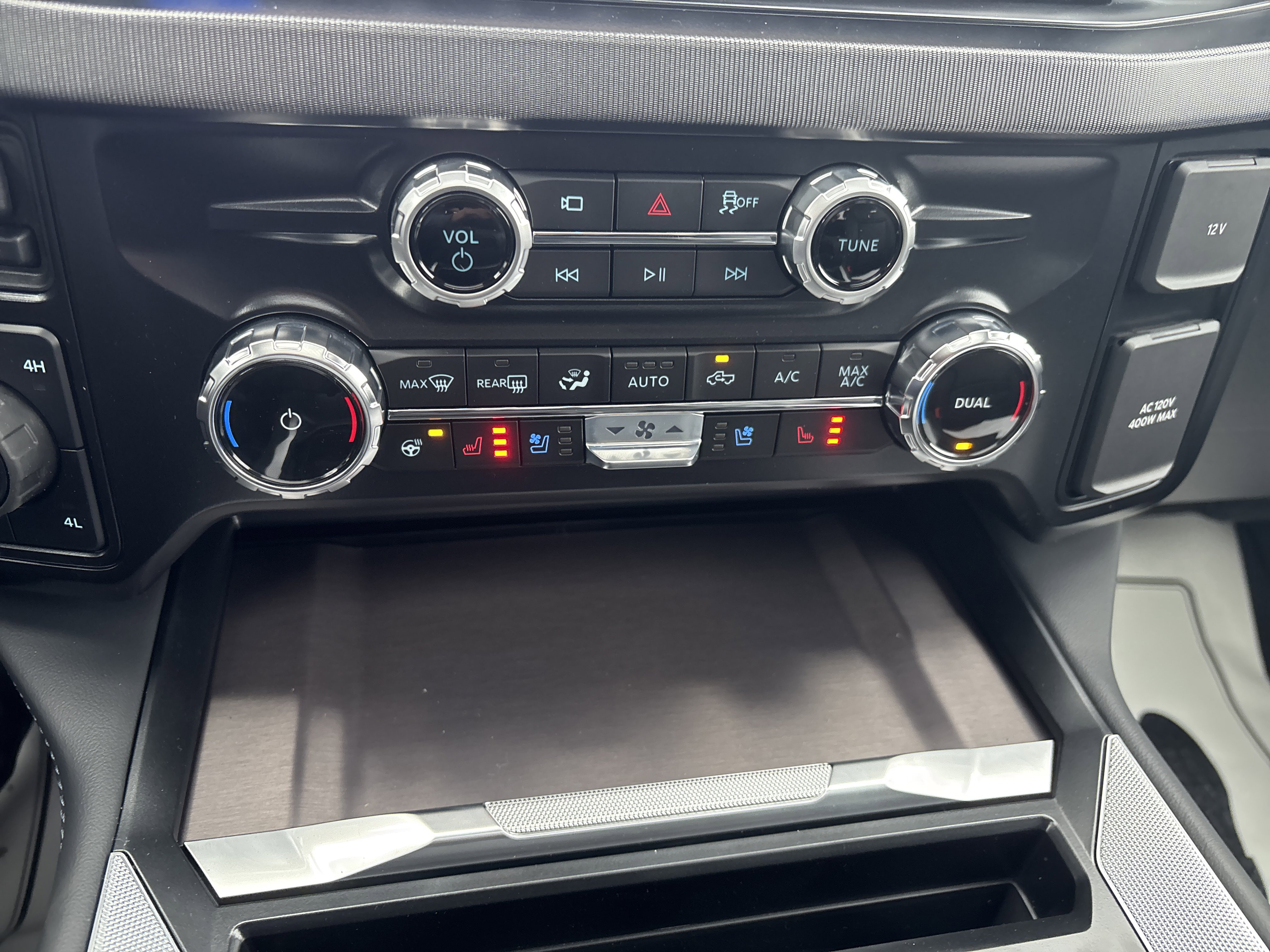 New 2026 Ford F250 Platinum image 25