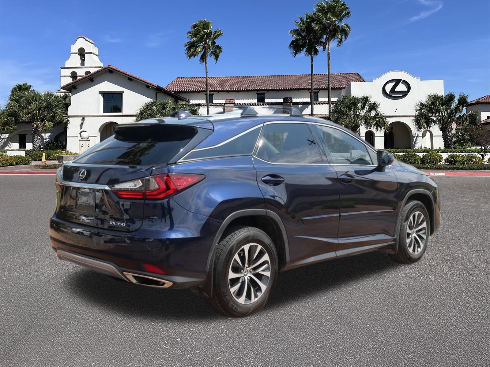 Used 2022 Lexus RX 350 FWD w/ Premium Package image 2