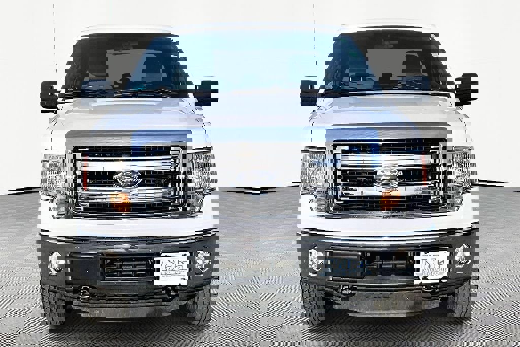 Used 2014 Ford F150 XLT w/ Trailer Tow Package image 3