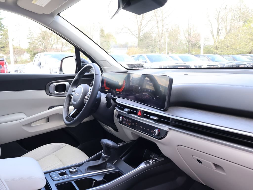 Used 2025 Kia Sorento X-Line EX AWD/4WD image 40