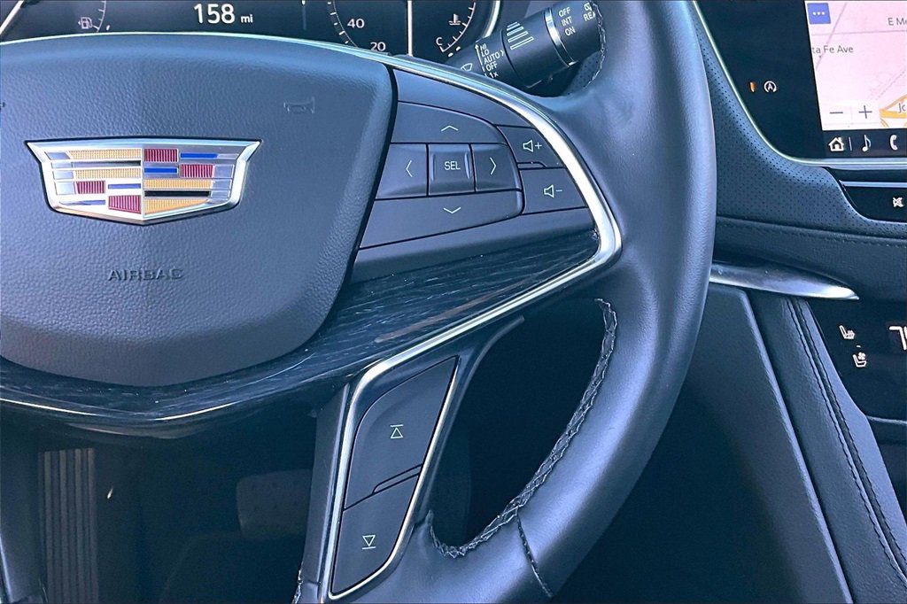 Used 2025 Cadillac XT5 Premium Luxury image 21