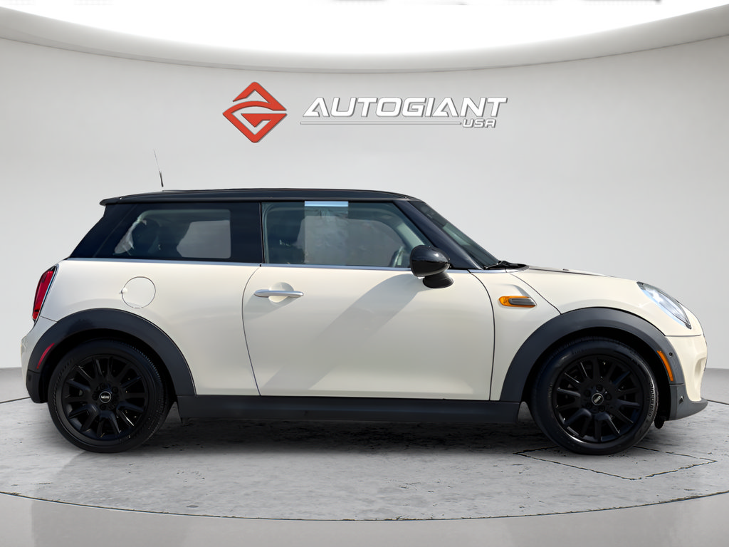 Used 2018 MINI Cooper 2-Door Hardtop FWD image 12