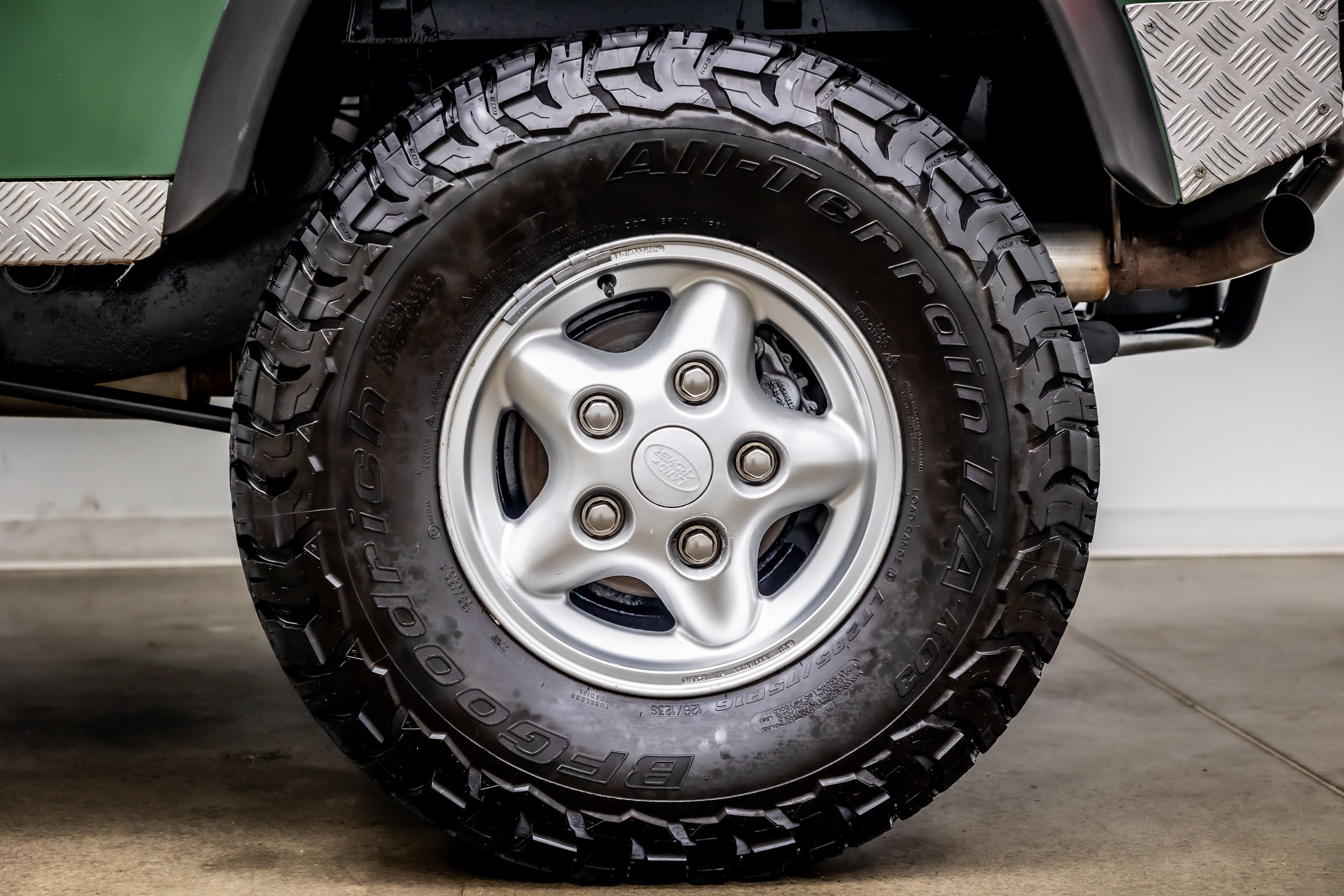 Used 1994 Land Rover Defender 90 AWD/4WD image 39