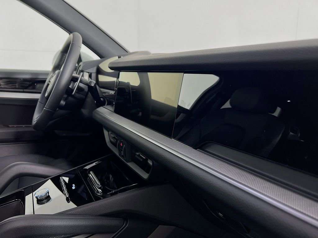 New 2026 Porsche Cayenne image 31