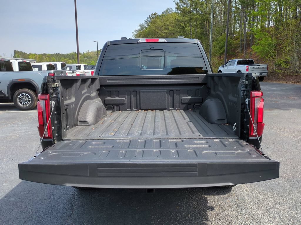 Used 2025 Ford F150 Lariat w/ Equipment Group 501A Mid AWD/4WD image 17