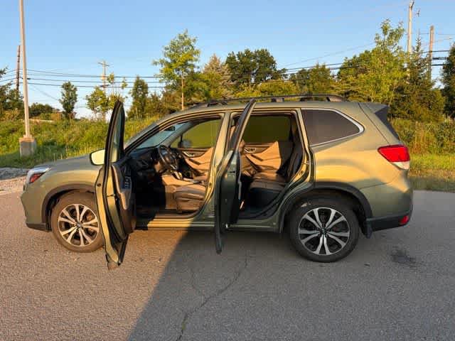 Used 2019 Subaru Forester Limited AWD/4WD image 16