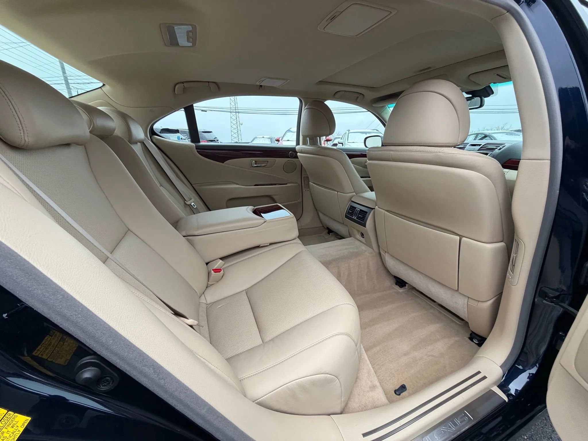 Used 2008 Lexus LS 460 L image 15