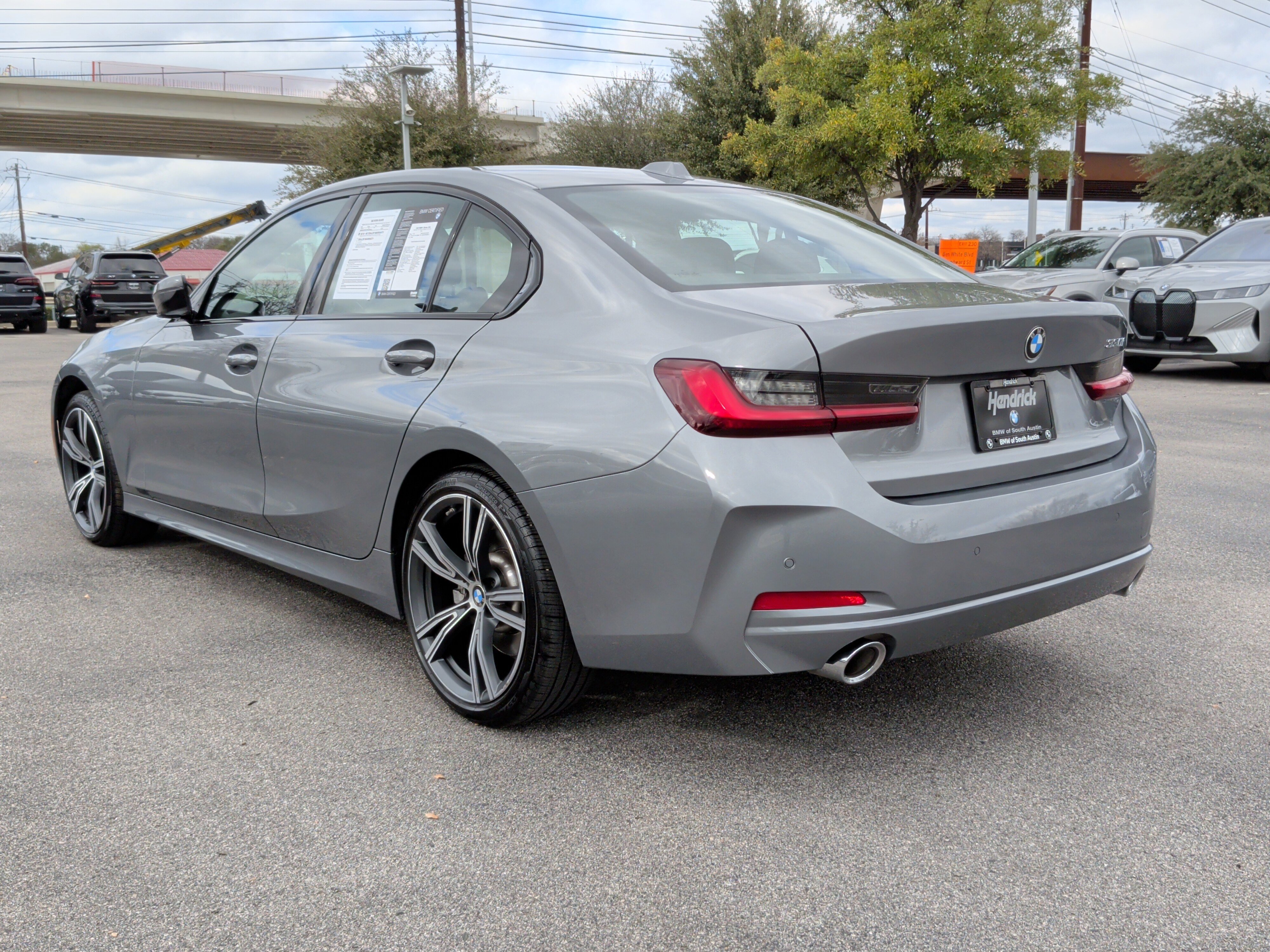 Certified 2023 BMW 330i Sedan w/ Convenience Package image 8