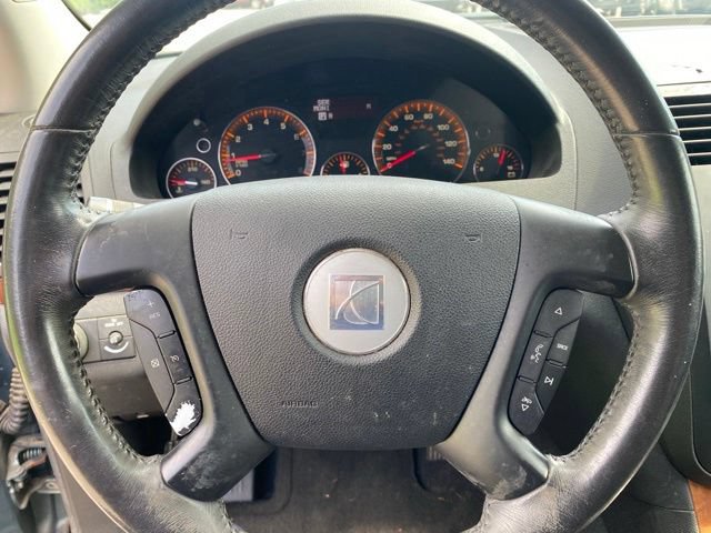 Used 2009 Saturn Outlook XR w/ Convenience Package FWD image 17