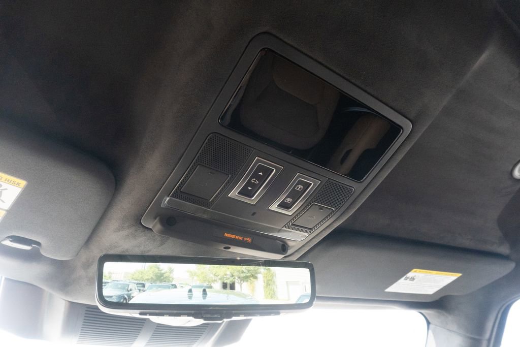 New 2025 Land Rover Defender 110 V8 image 16