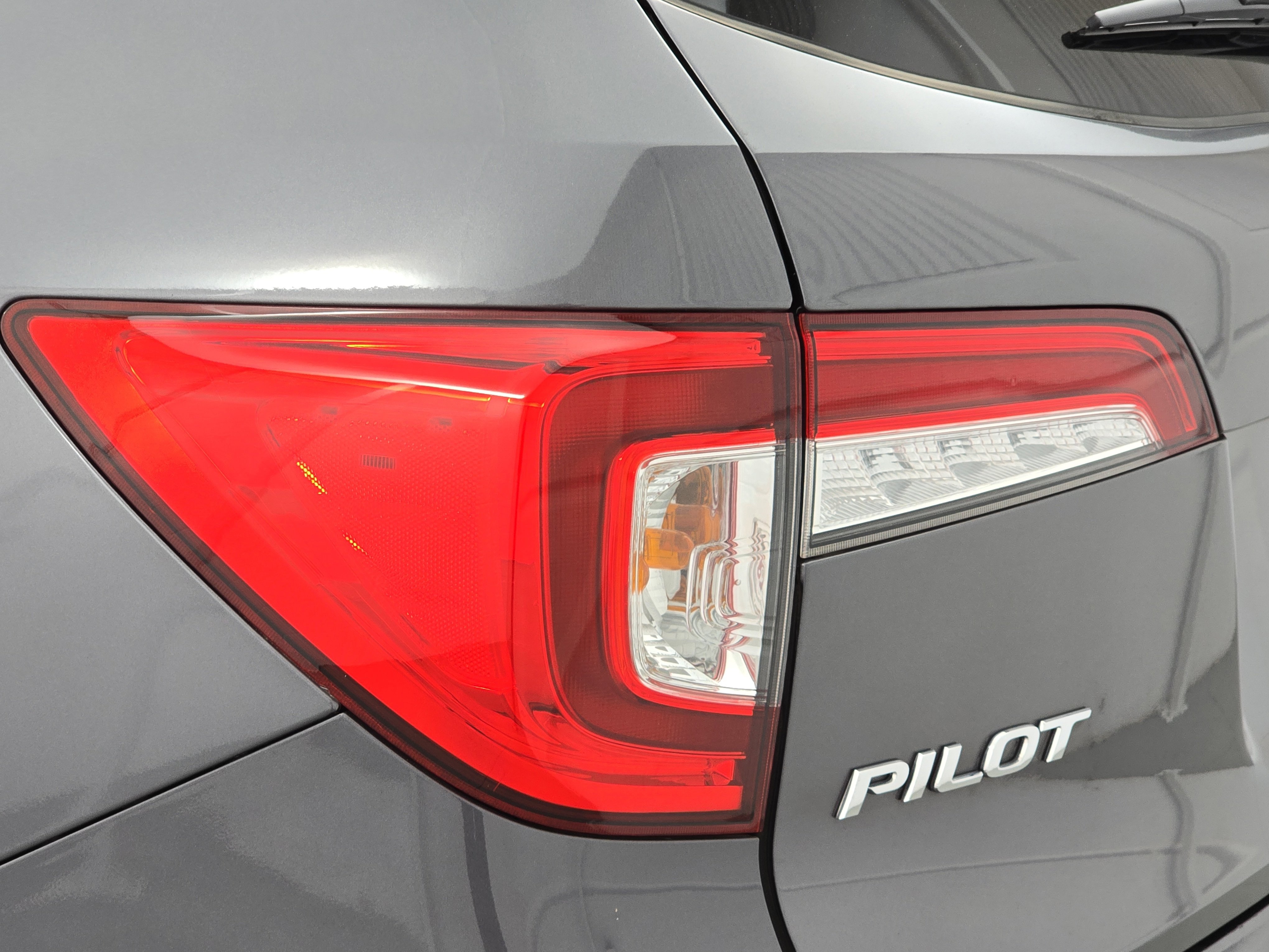 Used 2022 Honda Pilot Special Edition image 36