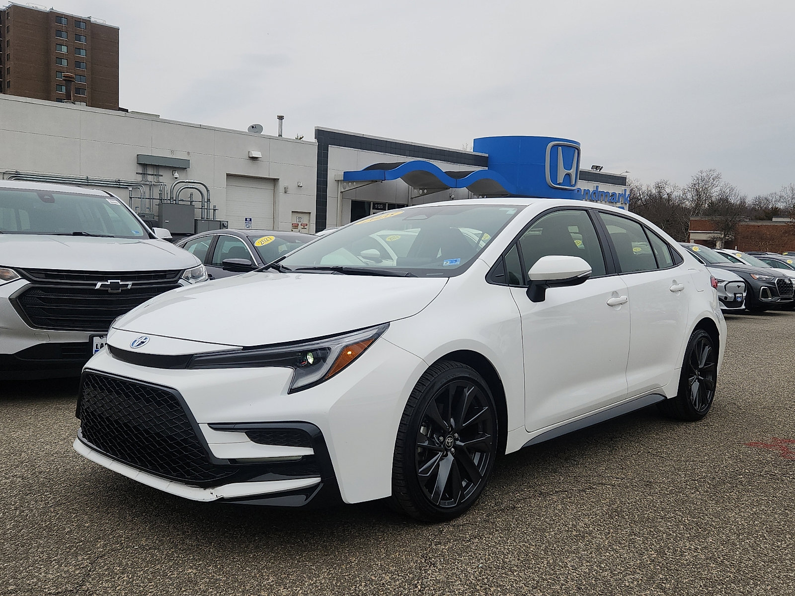 Used 2025 Toyota Corolla SE