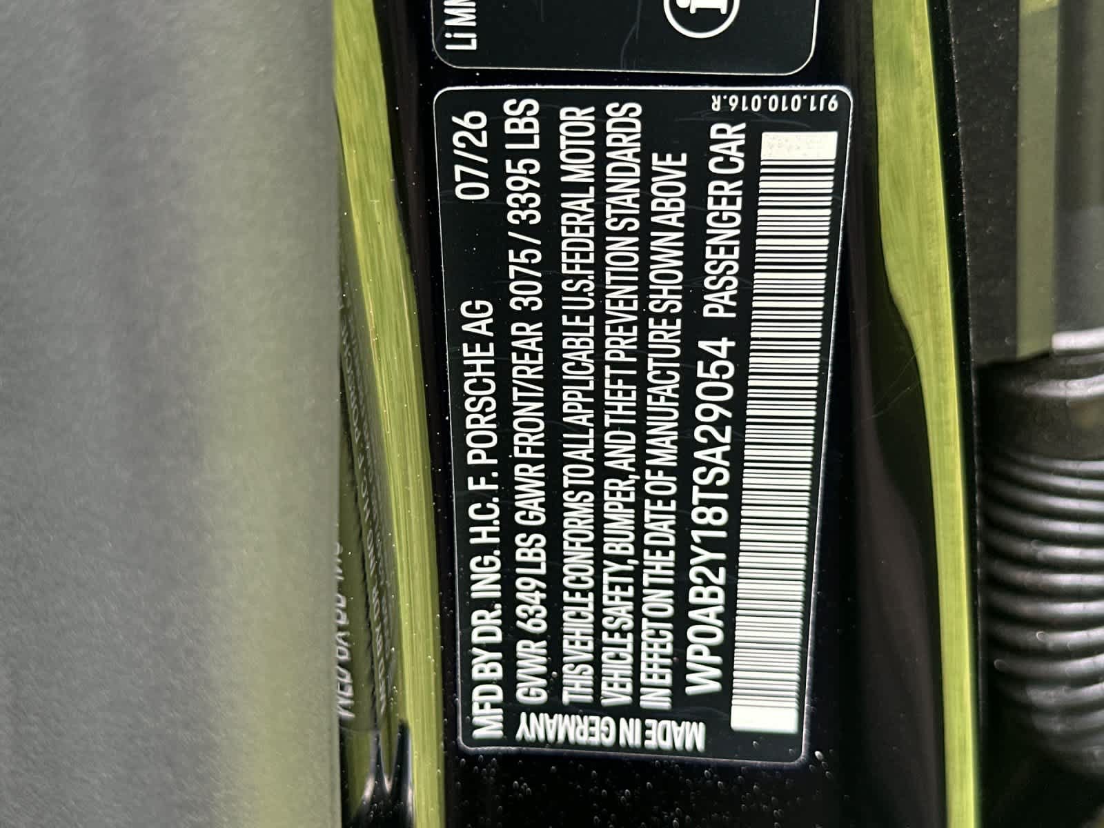 New 2026 Porsche Taycan 4S AWD/4WD image 32