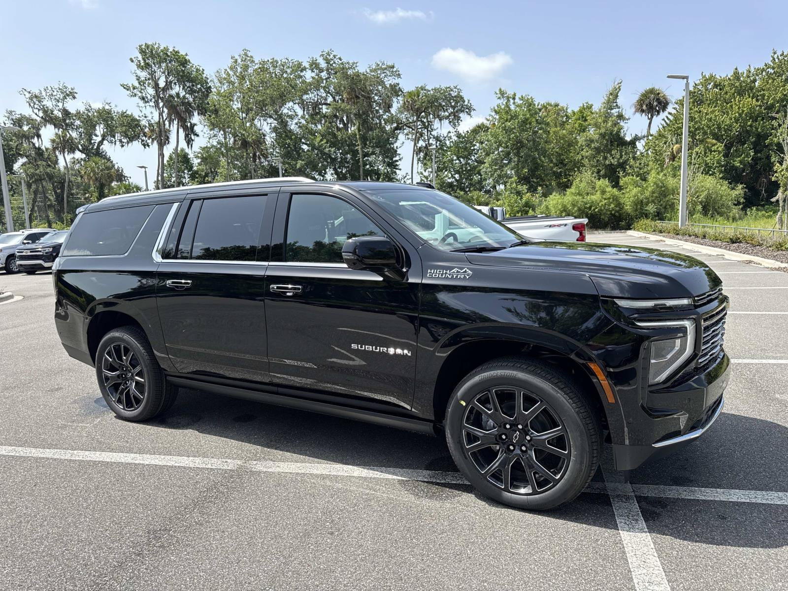 New 2026 Chevrolet Suburban High Country AWD/4WD 360° Tour