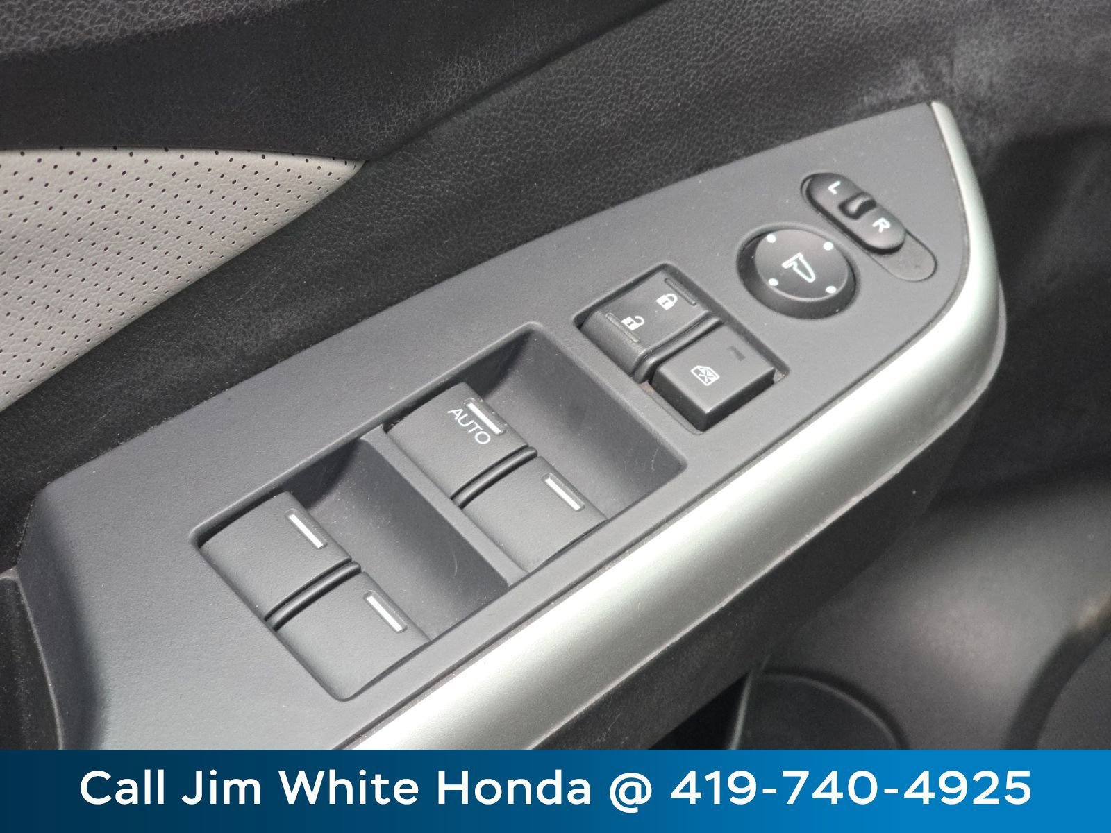 Used 2015 Honda CR-V EX-L image 17