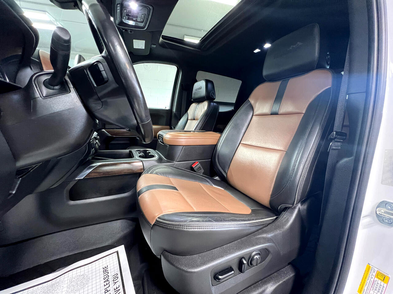 Used 2019 Chevrolet Silverado 1500 High Country image 36
