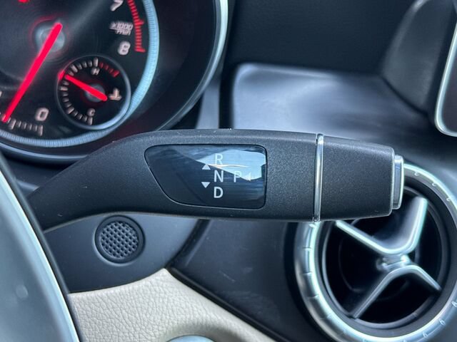 Used 2018 Mercedes-Benz CLA 250 image 23
