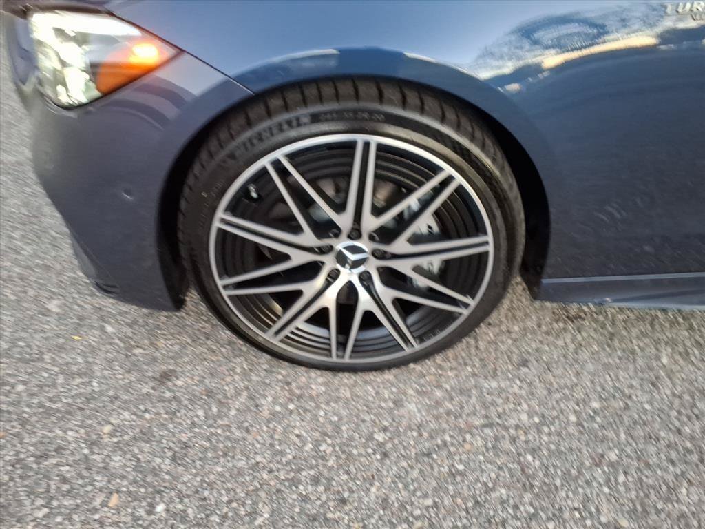 New 2026 Mercedes-Benz C 43 AMG 4MATIC Sedan image 9