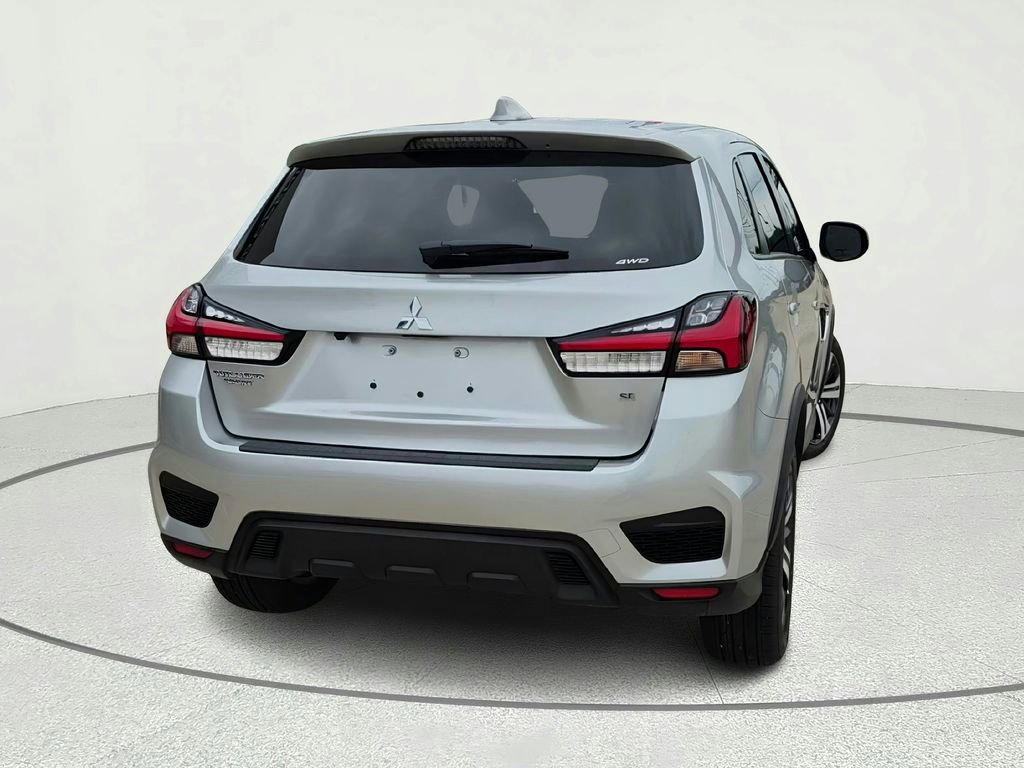 Used 2025 Mitsubishi Outlander Sport SE image 6