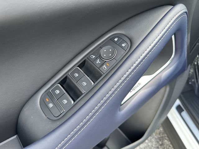 New 2026 INFINITI QX60 Sport w/ Dark Cargo Package image 21