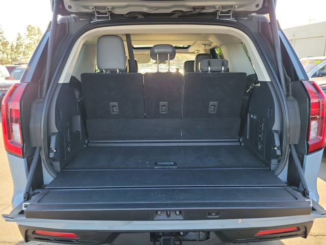 Certified 2025 Ford Expedition Active AWD/4WD image 22