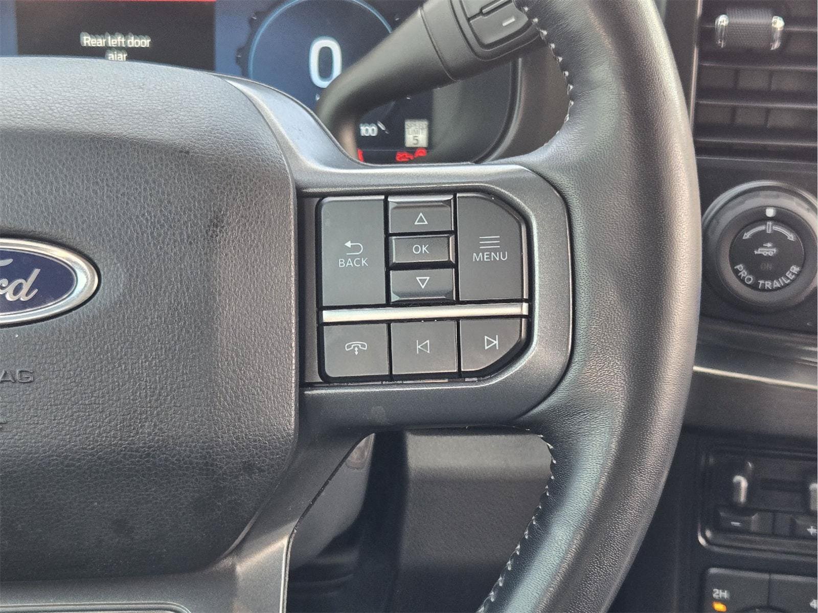 Used 2023 Ford F250 Lariat w/ Lariat Ultimate Package AWD/4WD image 26