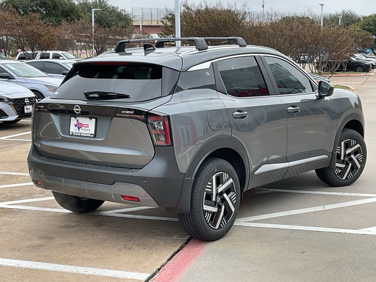 New 2026 Nissan Kicks SV w/ Cold Weather Package FWD image 5